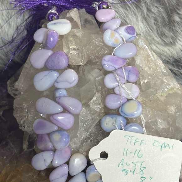 Genuine Tiffany opal gemstones loose beads on string tassel - Picture 2 of 3